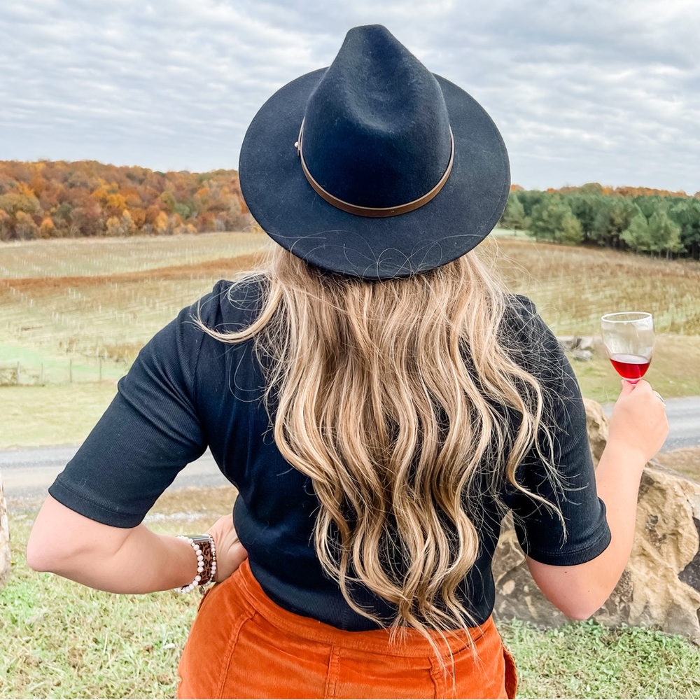 Meet your Posher, Kala